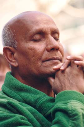 sri-chinmoy.jpg